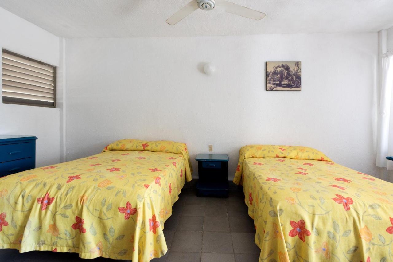 Oyo Hotel Belmar,Caleta, אקפולקו מראה חיצוני תמונה