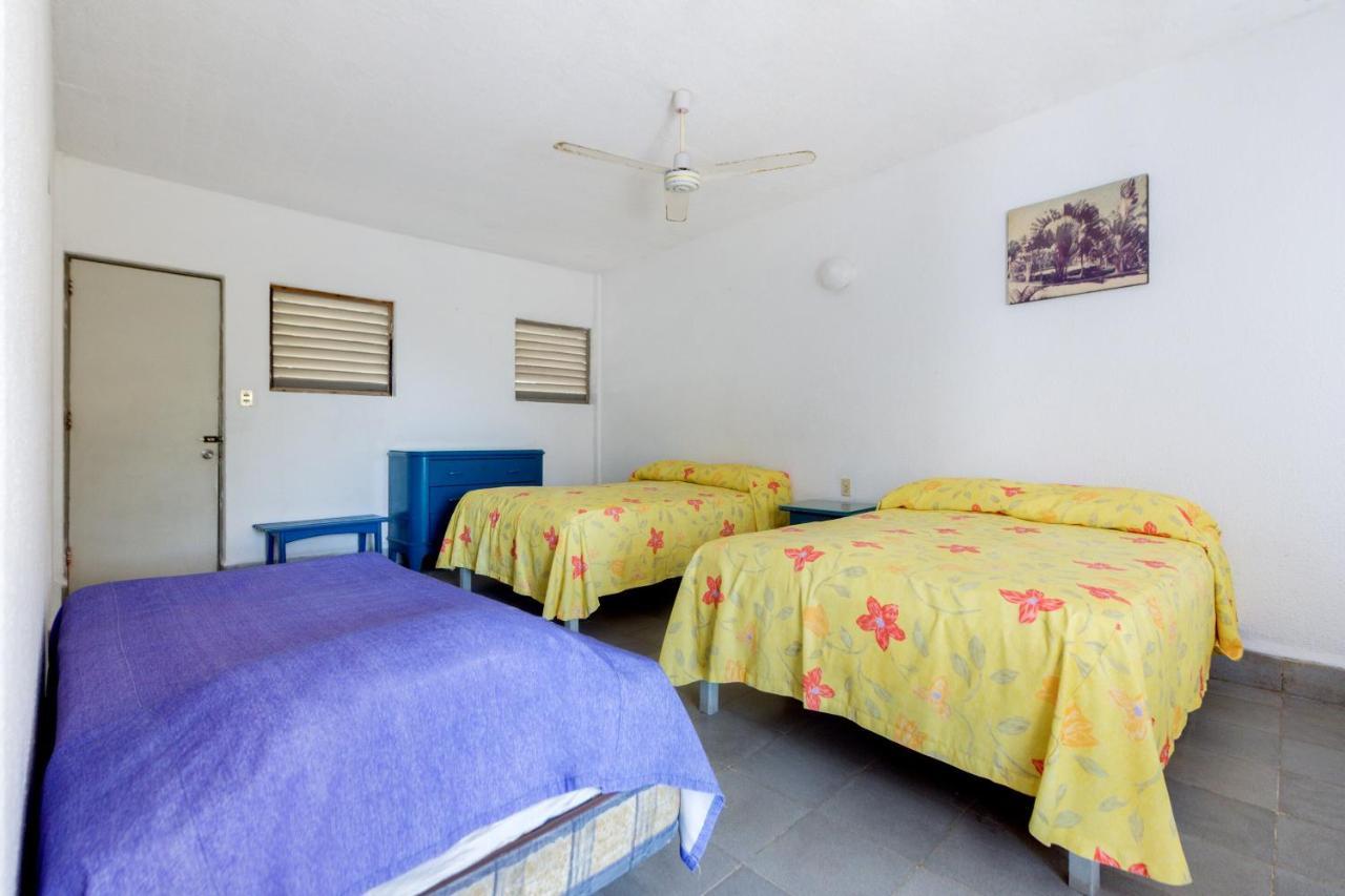 Oyo Hotel Belmar,Caleta, אקפולקו מראה חיצוני תמונה