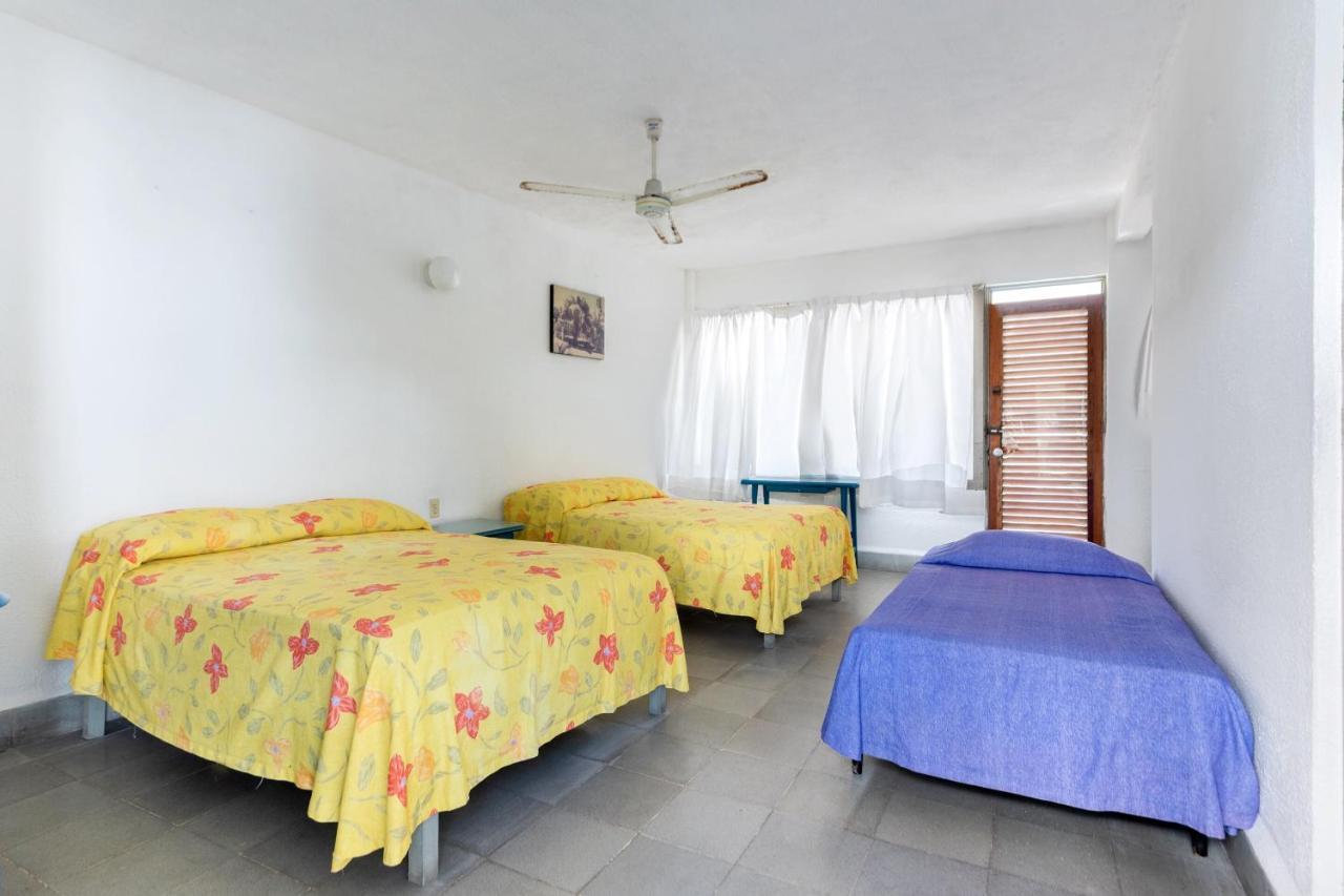 Oyo Hotel Belmar,Caleta, אקפולקו מראה חיצוני תמונה