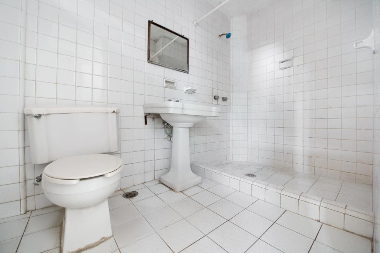 Oyo Hotel Belmar,Caleta, אקפולקו מראה חיצוני תמונה