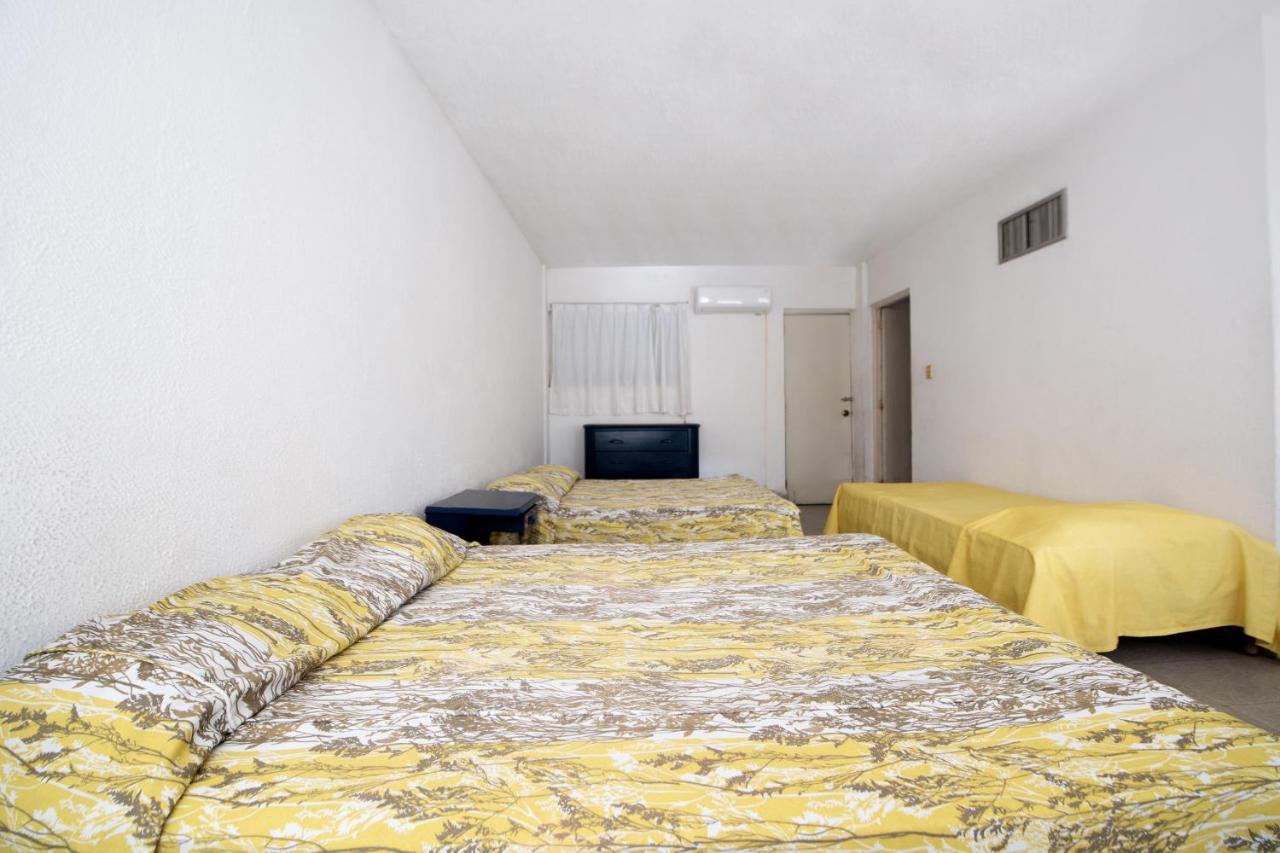 Oyo Hotel Belmar,Caleta, אקפולקו מראה חיצוני תמונה